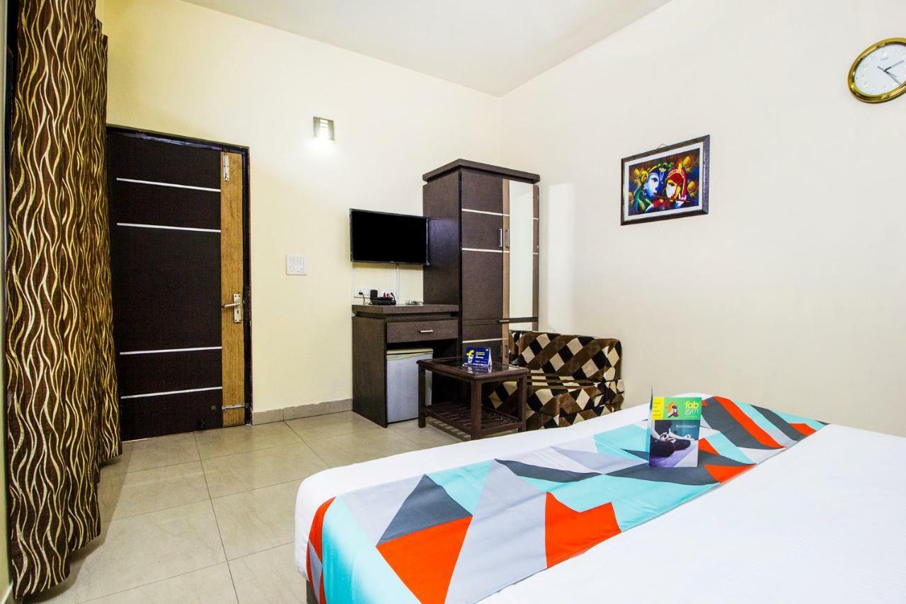 Oyo 9601 Hotel Sunshine Residency Castle 노이다 외부 사진