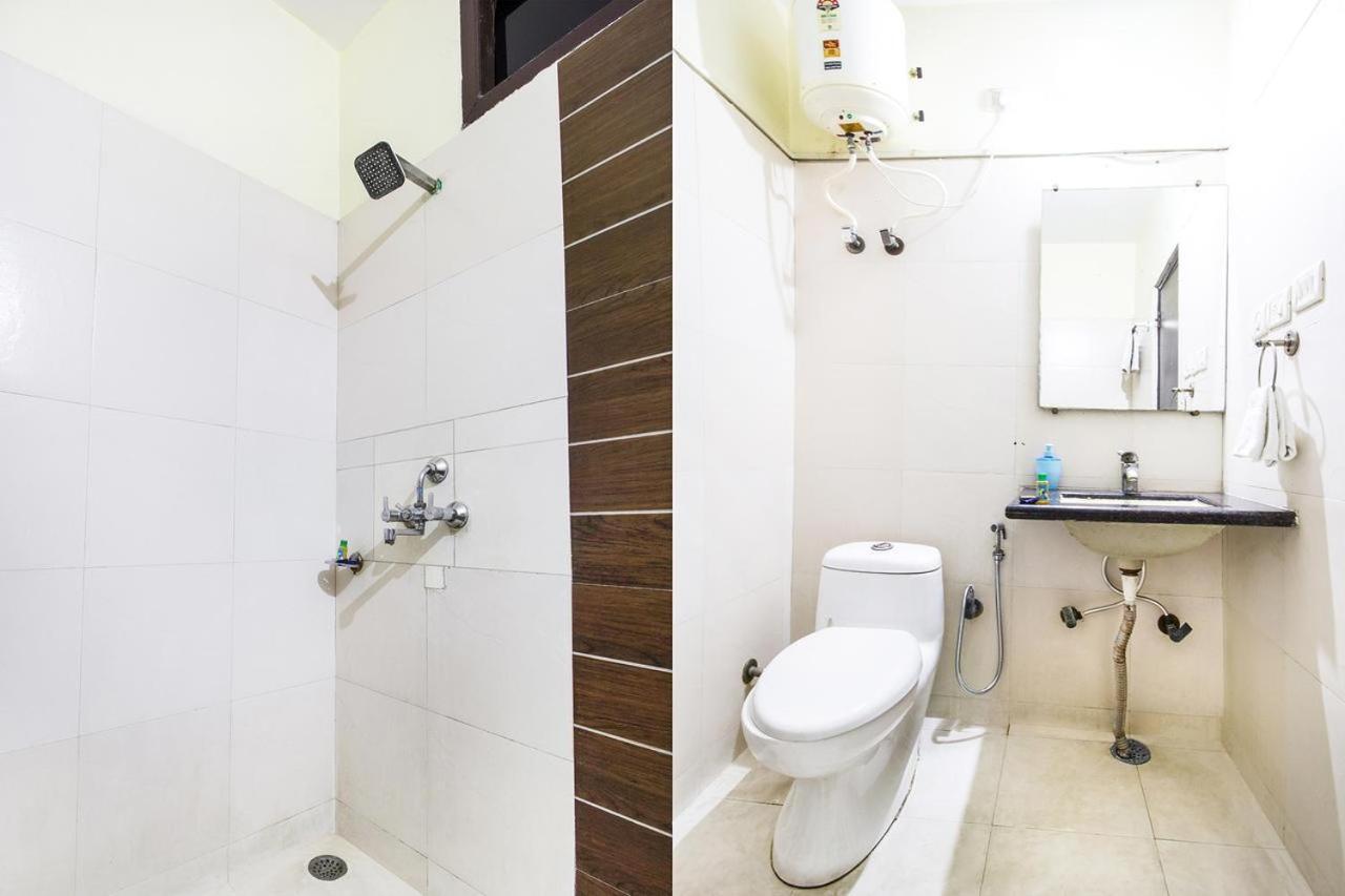 Oyo 9601 Hotel Sunshine Residency Castle 노이다 외부 사진